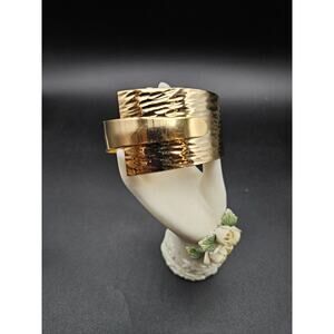 Vintage Napier Shimmer Collection Gold Tone Hammered Hinged Chunky Cuff Bracelet